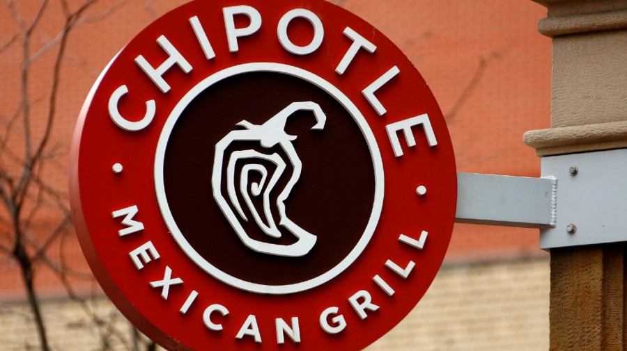 Michigan Chipotle workers vote to unionize in first for chain