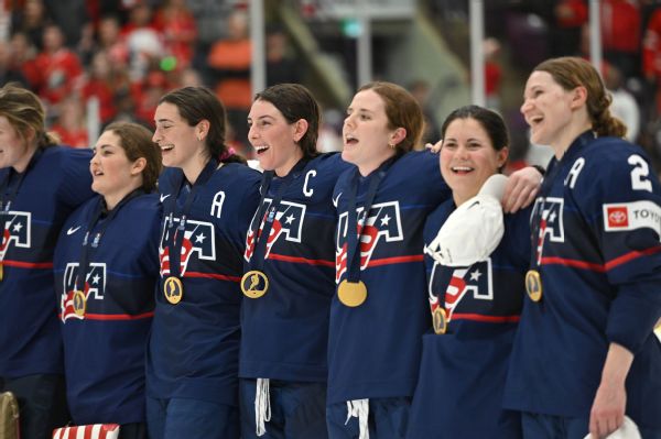 Knight, U.S. beat Canada for world hockey gold